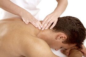 Massage comme méthode pour le traitement de l'ostéochondose cervicale